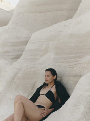 biustonosz kąpielowy typu bandeau FLUFF black